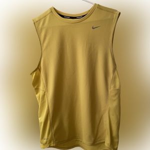 Men’s Nike Running Shirt Yellow